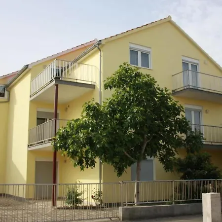 Διαμέρισμα Popi - One Bedroom With Balcony 5